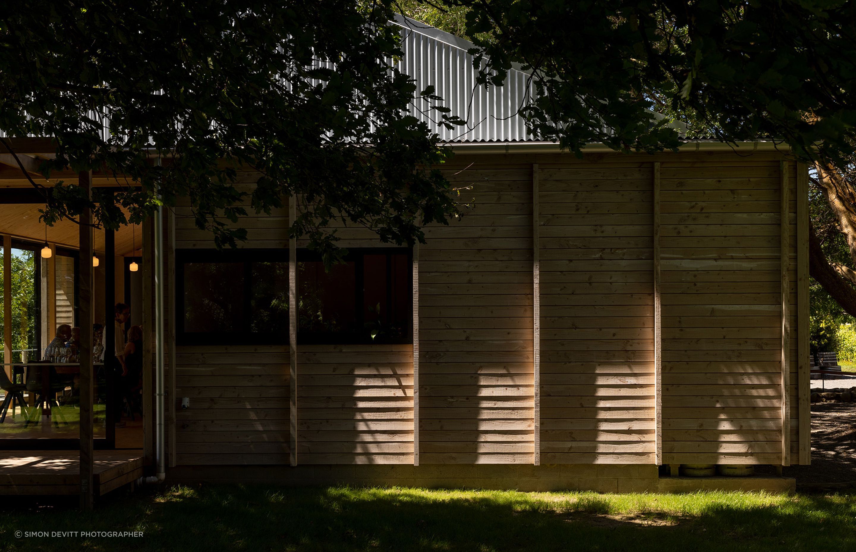 15AtaRangiTastingRoomMakers-of-Architecture.jpg