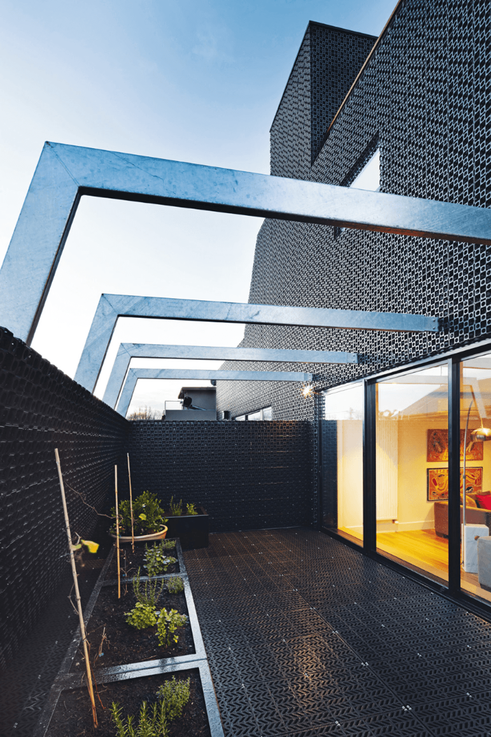 19AdvancedLifestyleSolutionsrooftopgardenterrace.png