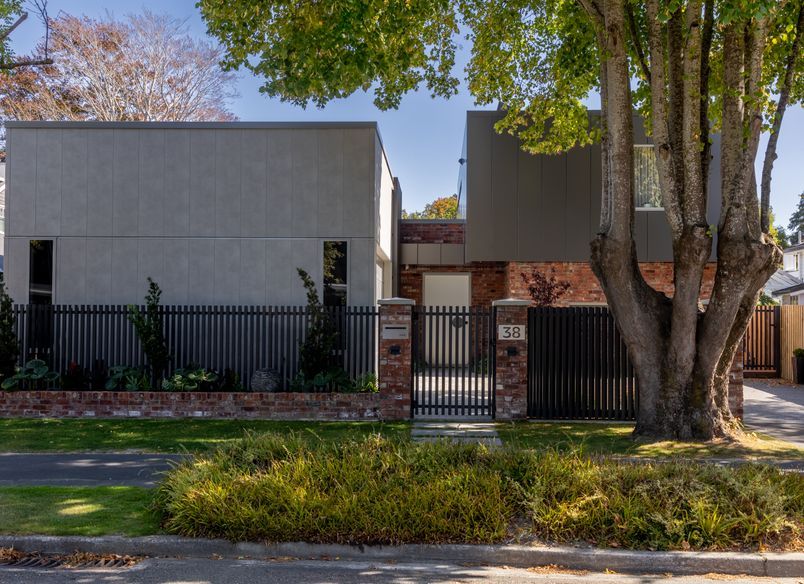 Thorrington Residence