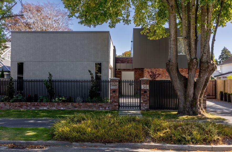 Thorrington Residence