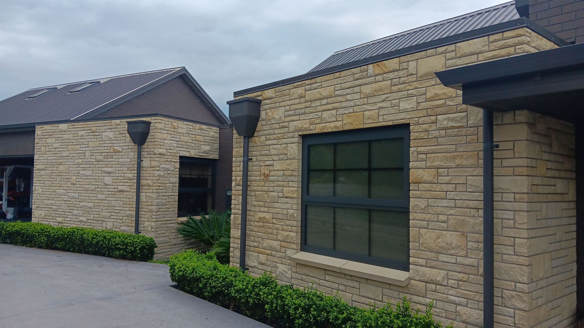 Architecturally Designed Hinuera Stone Home banner