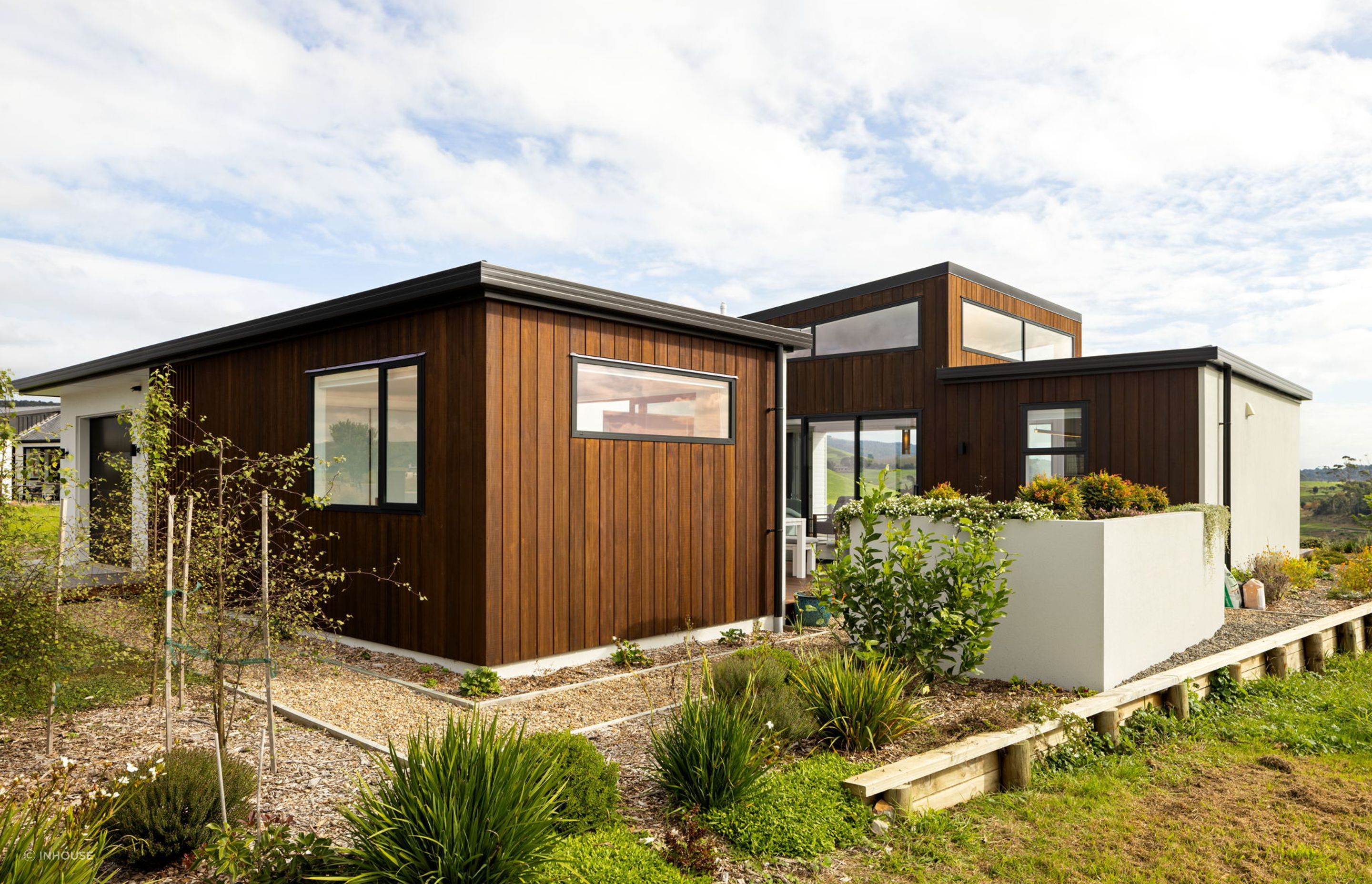 49-web-or-mls-inHouseAR55327-1.jpg