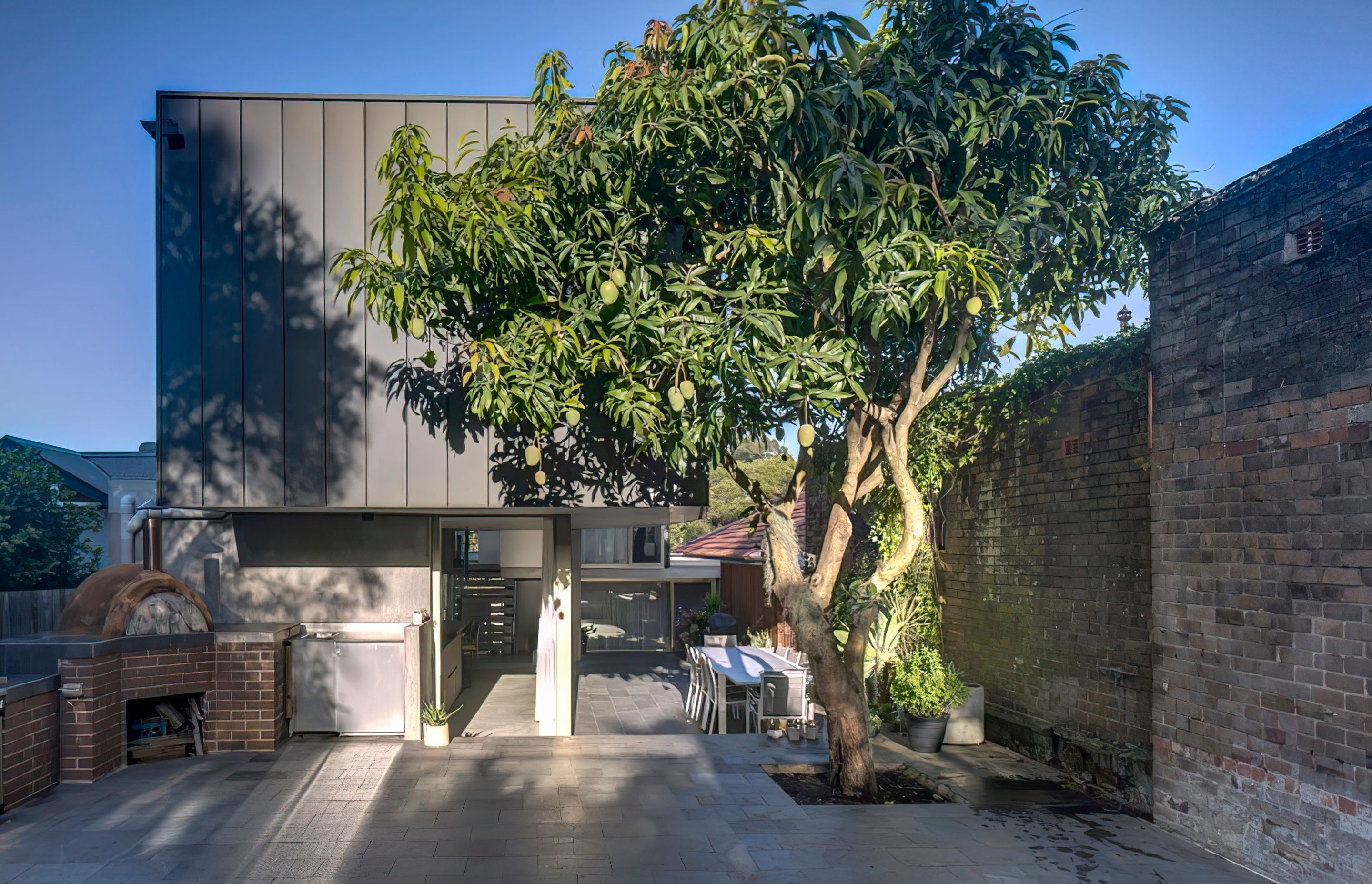 Leichhardt House
