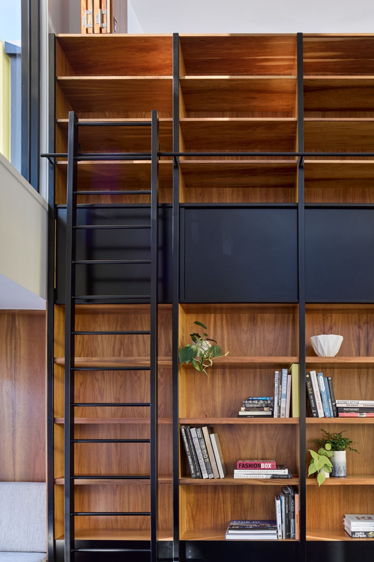Tarragindi Steel House