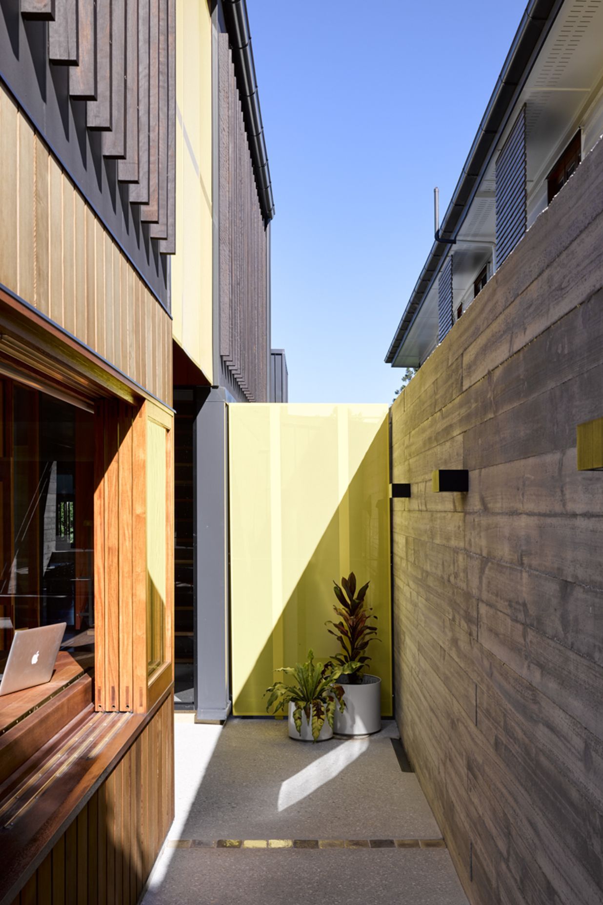 Tarragindi Steel House