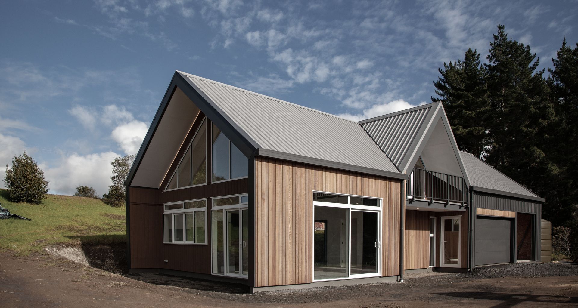 Minor Dwelling + Loft banner