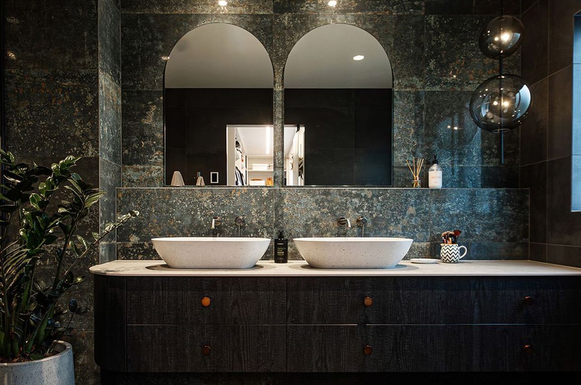 Coombes Master Ensuite