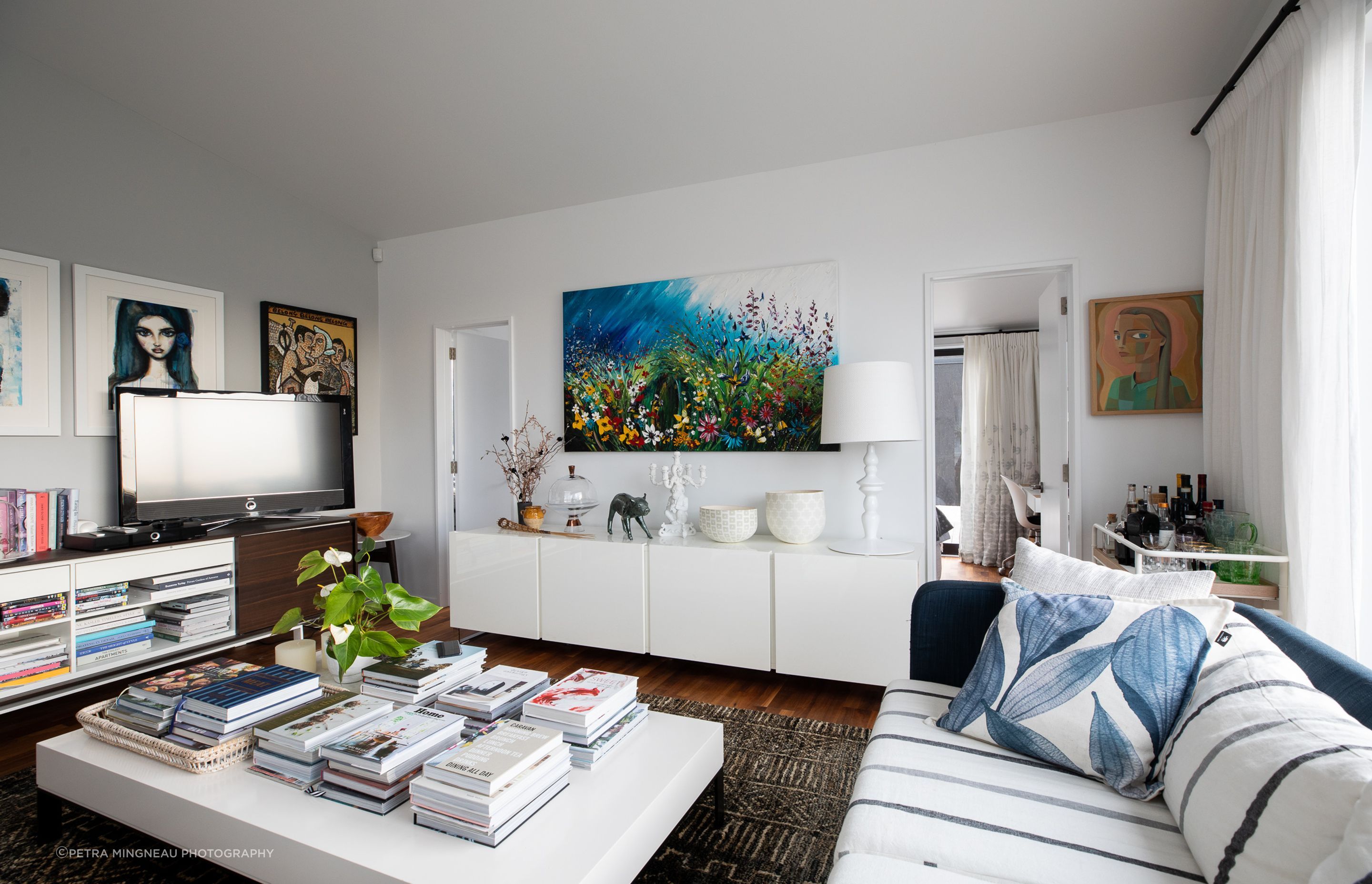 NICOLAOU-HOUSE-10.jpg
