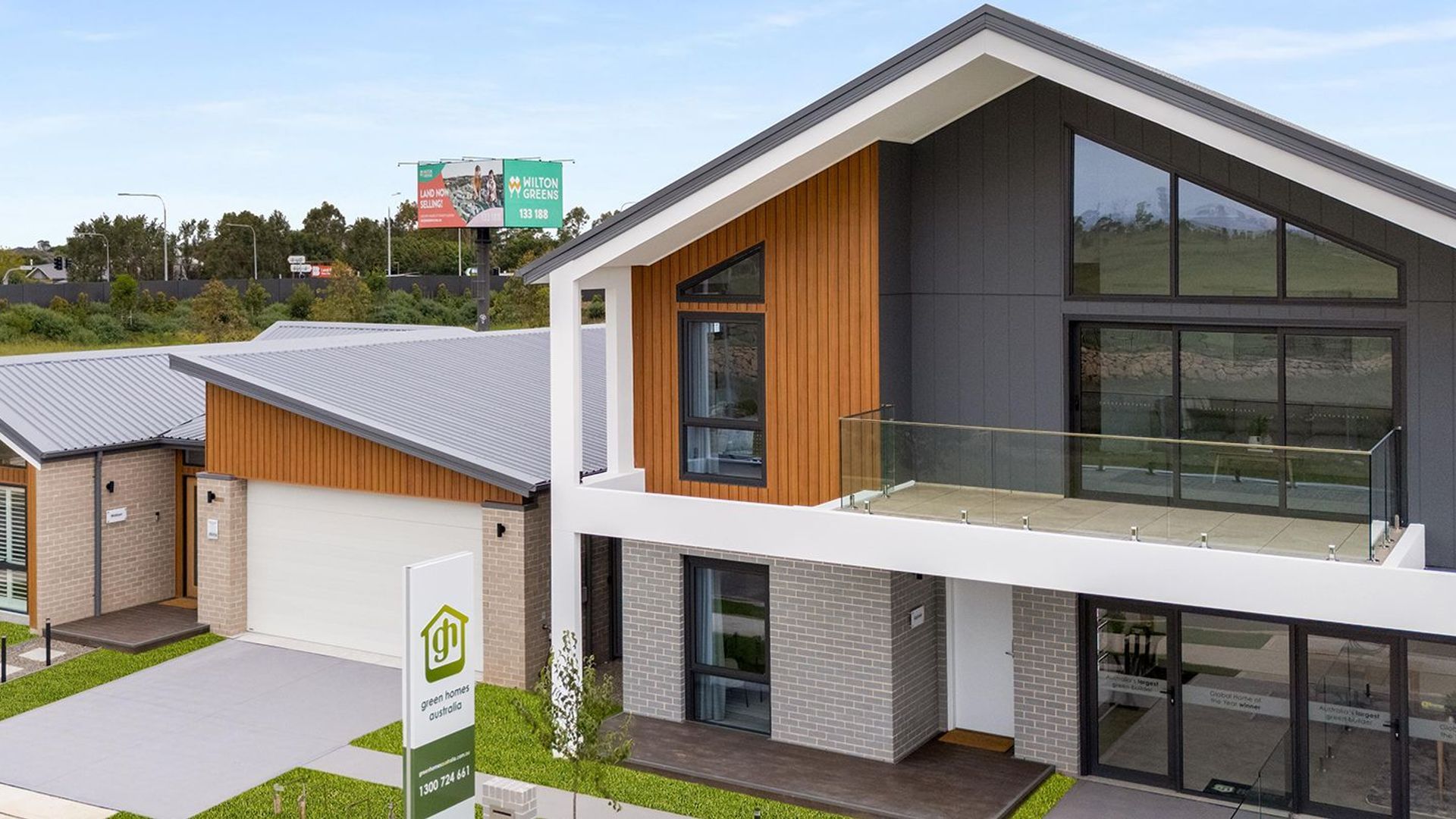 Green Home for a Brighter Future banner