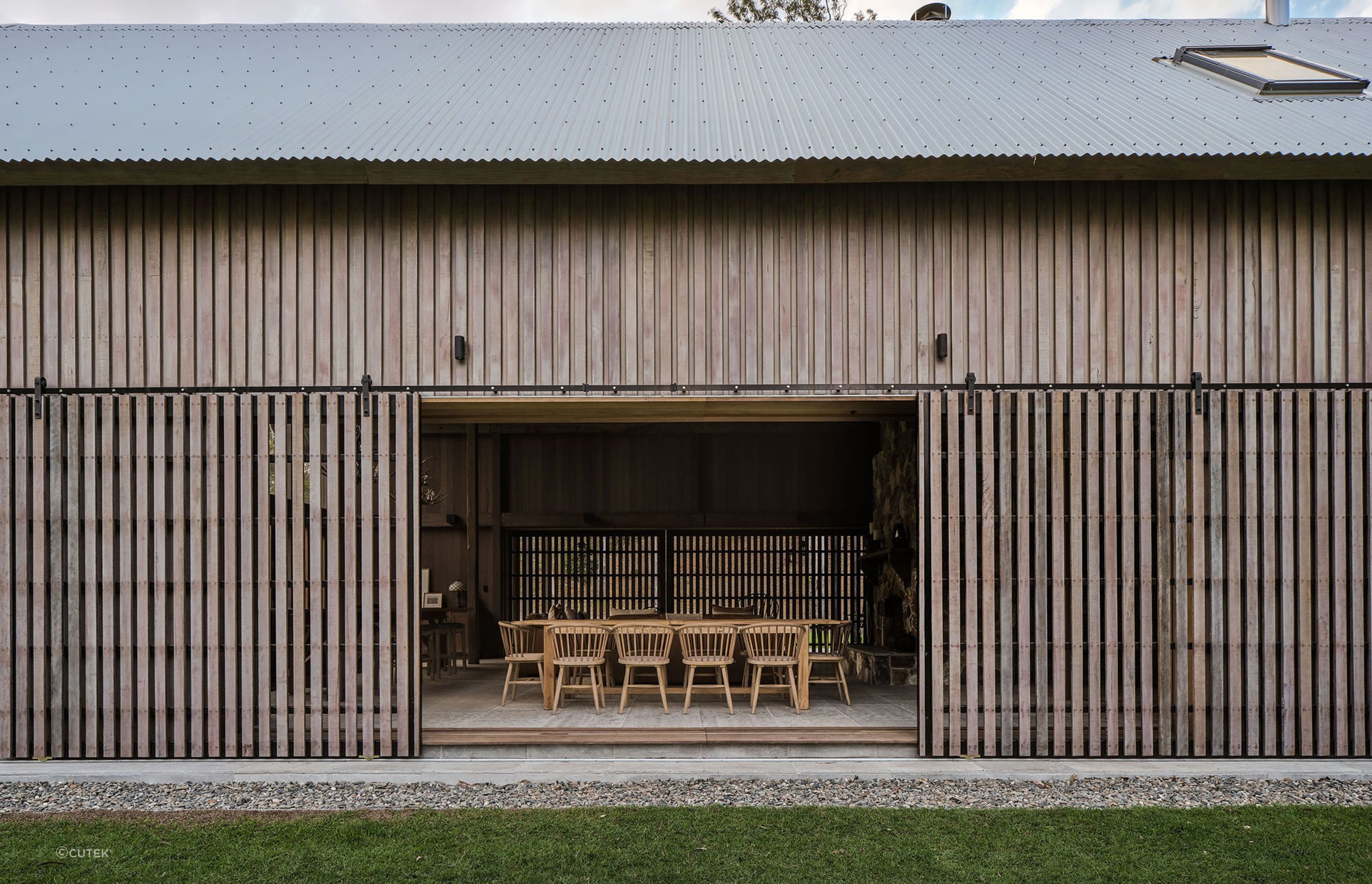 THEBARN-5.jpg
