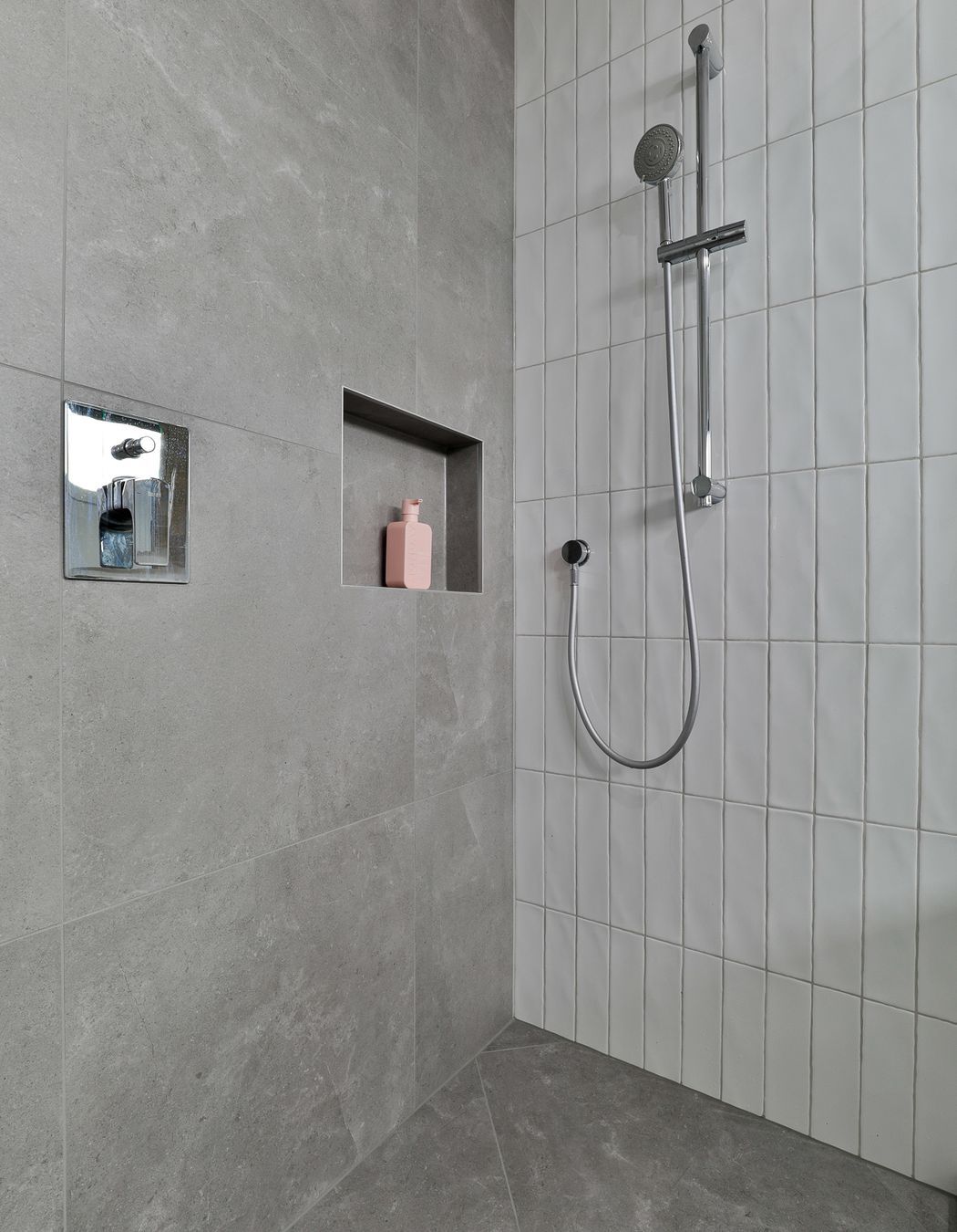 Lusso Pearl 600x600mm and Touch Bianco 75x300mm