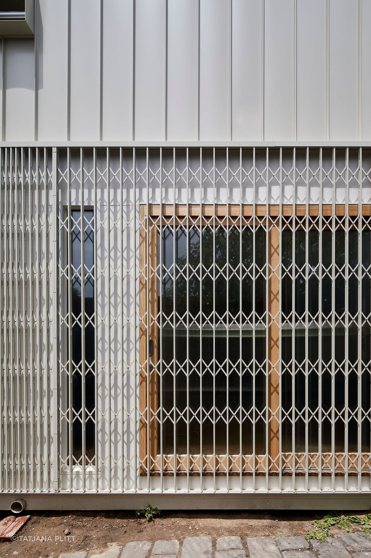 0080-04-entry.jpg