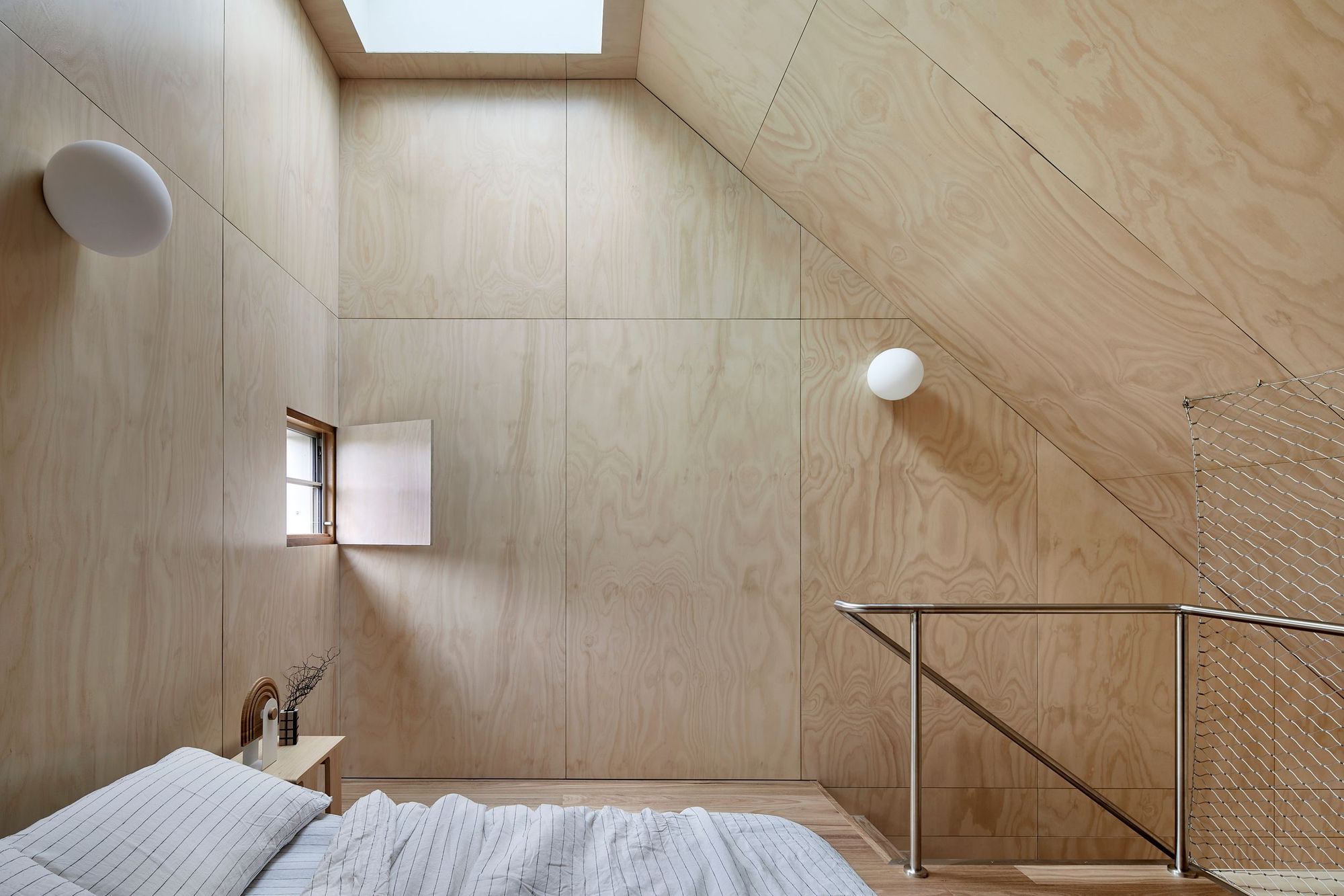 0080-19-bedroom.jpg