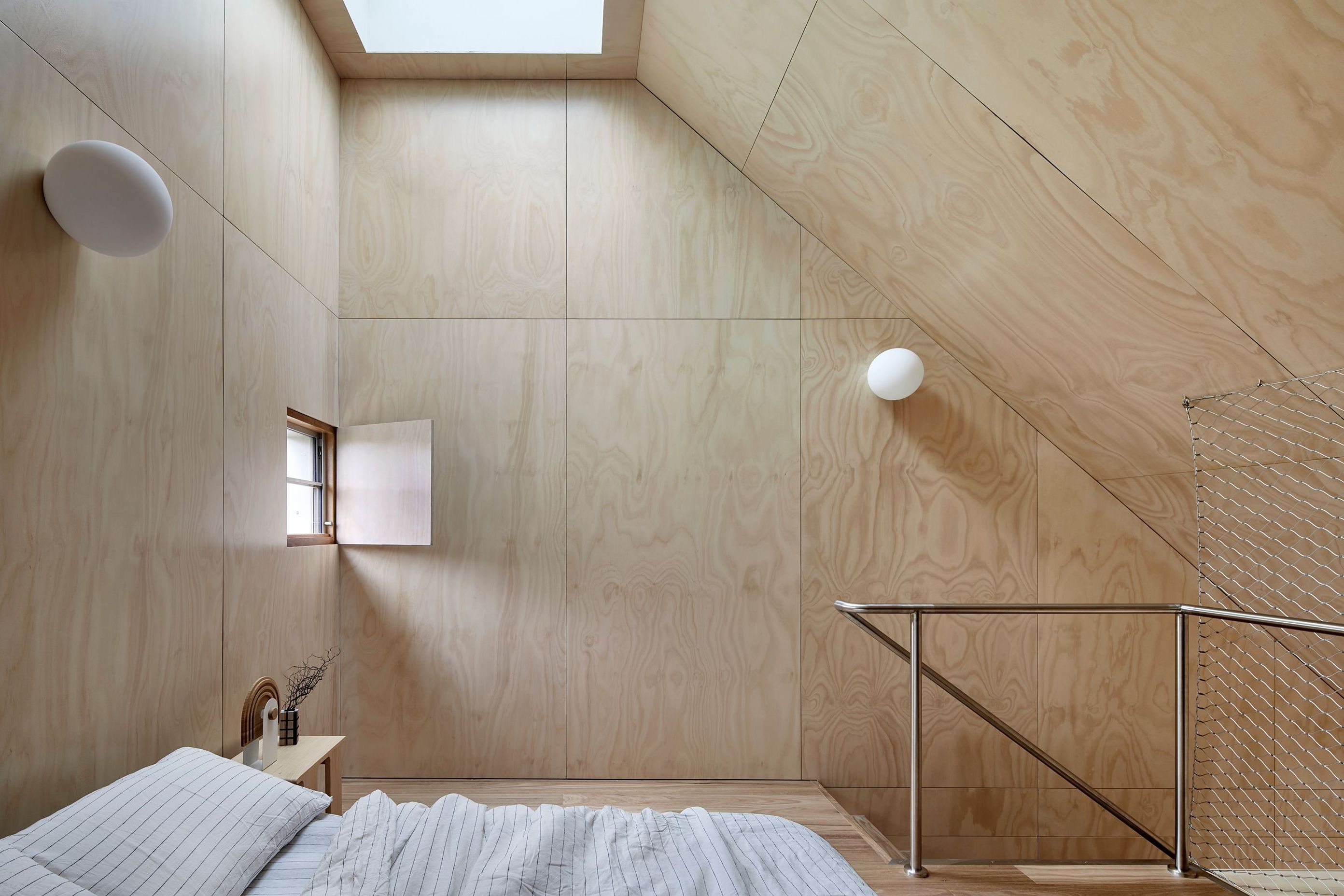 0080-19-bedroom.jpg