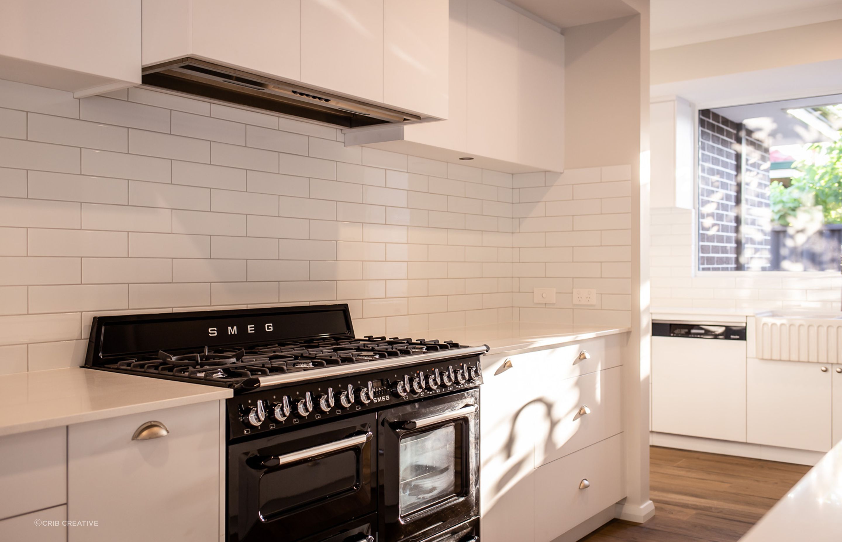 Howes Crescent, Dianella