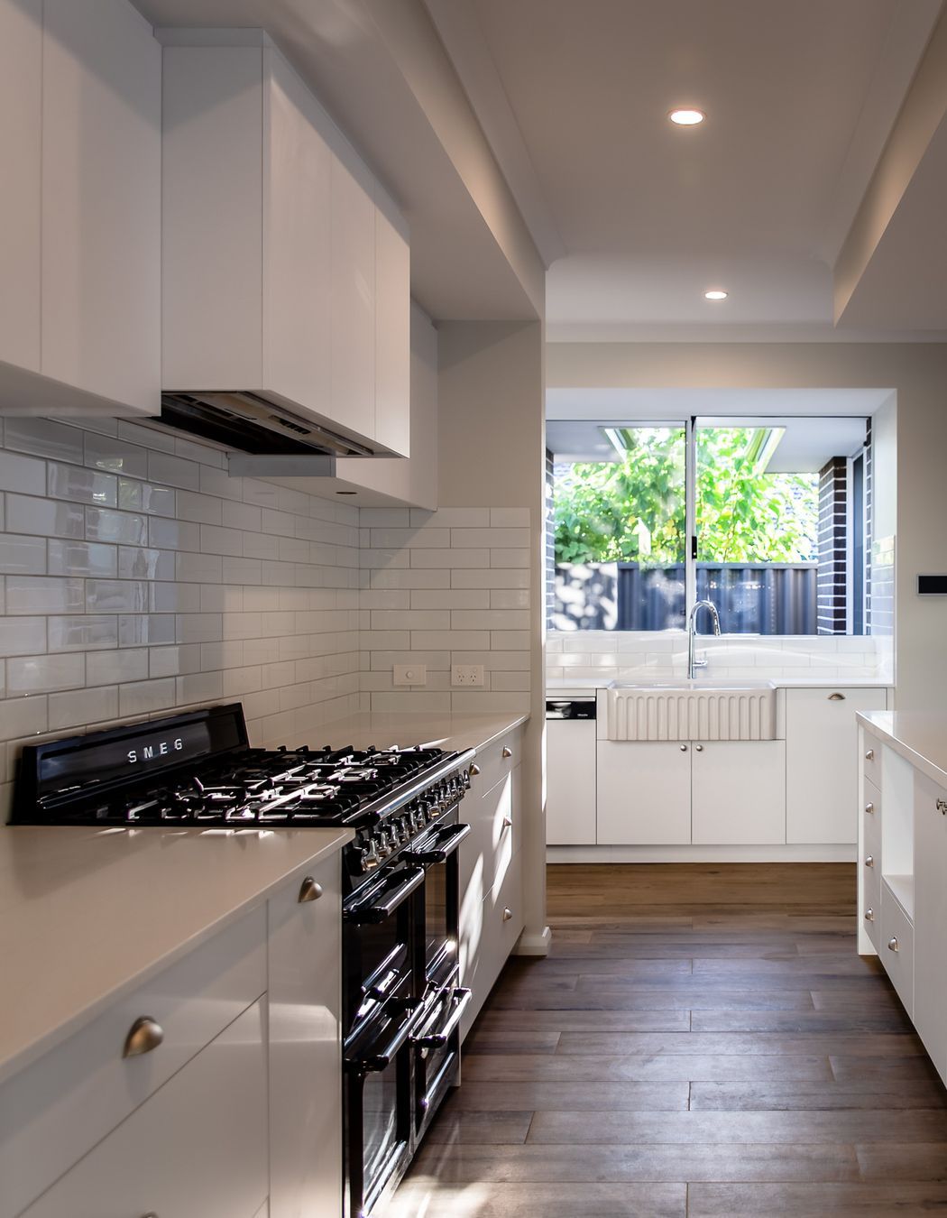 Howes Crescent, Dianella