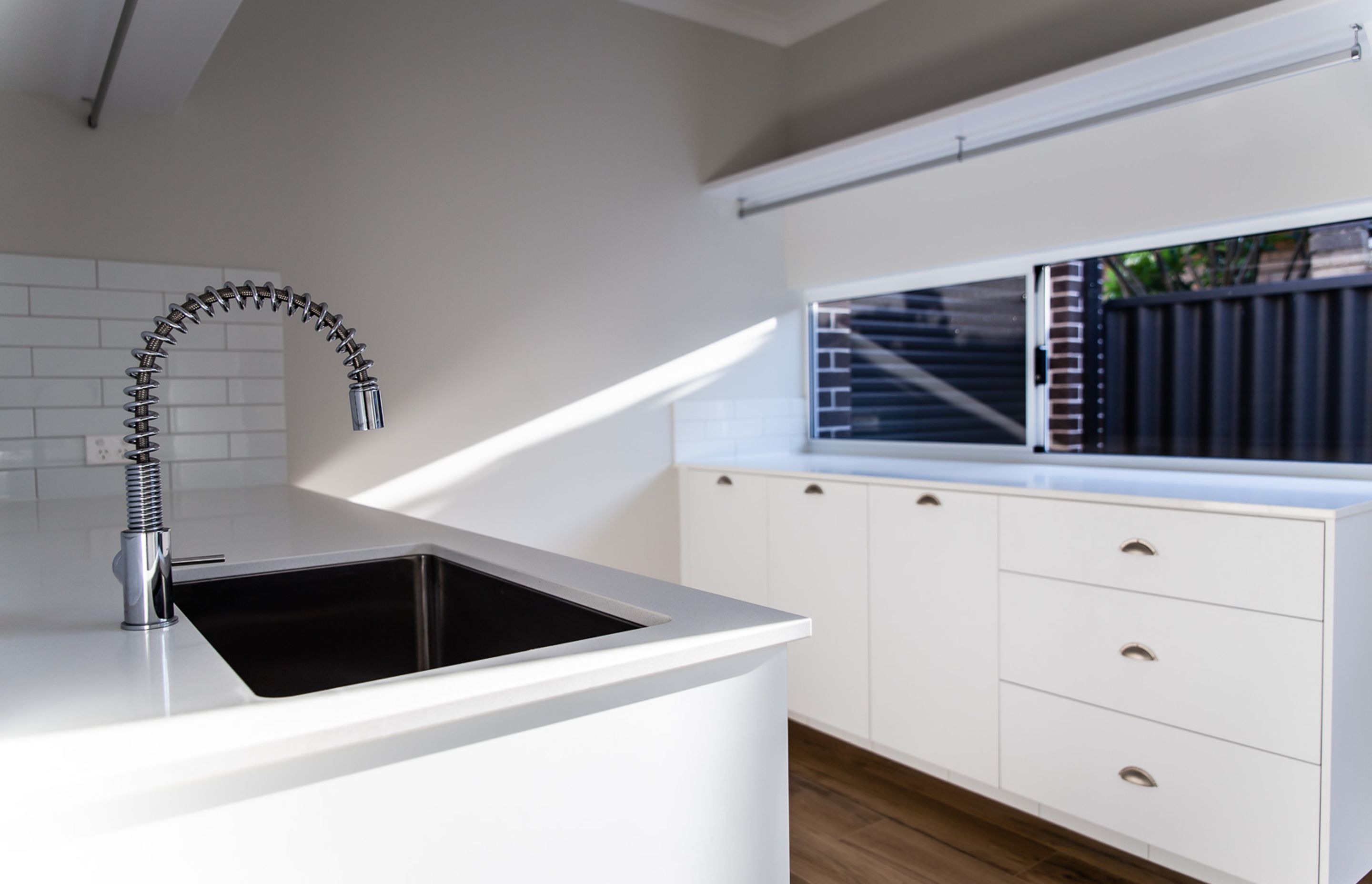 Howes Crescent, Dianella