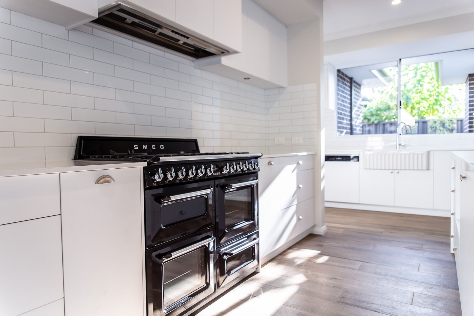 Howes Crescent, Dianella