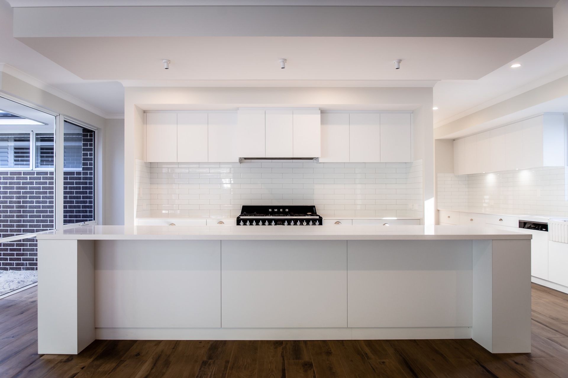Howes Crescent, Dianella