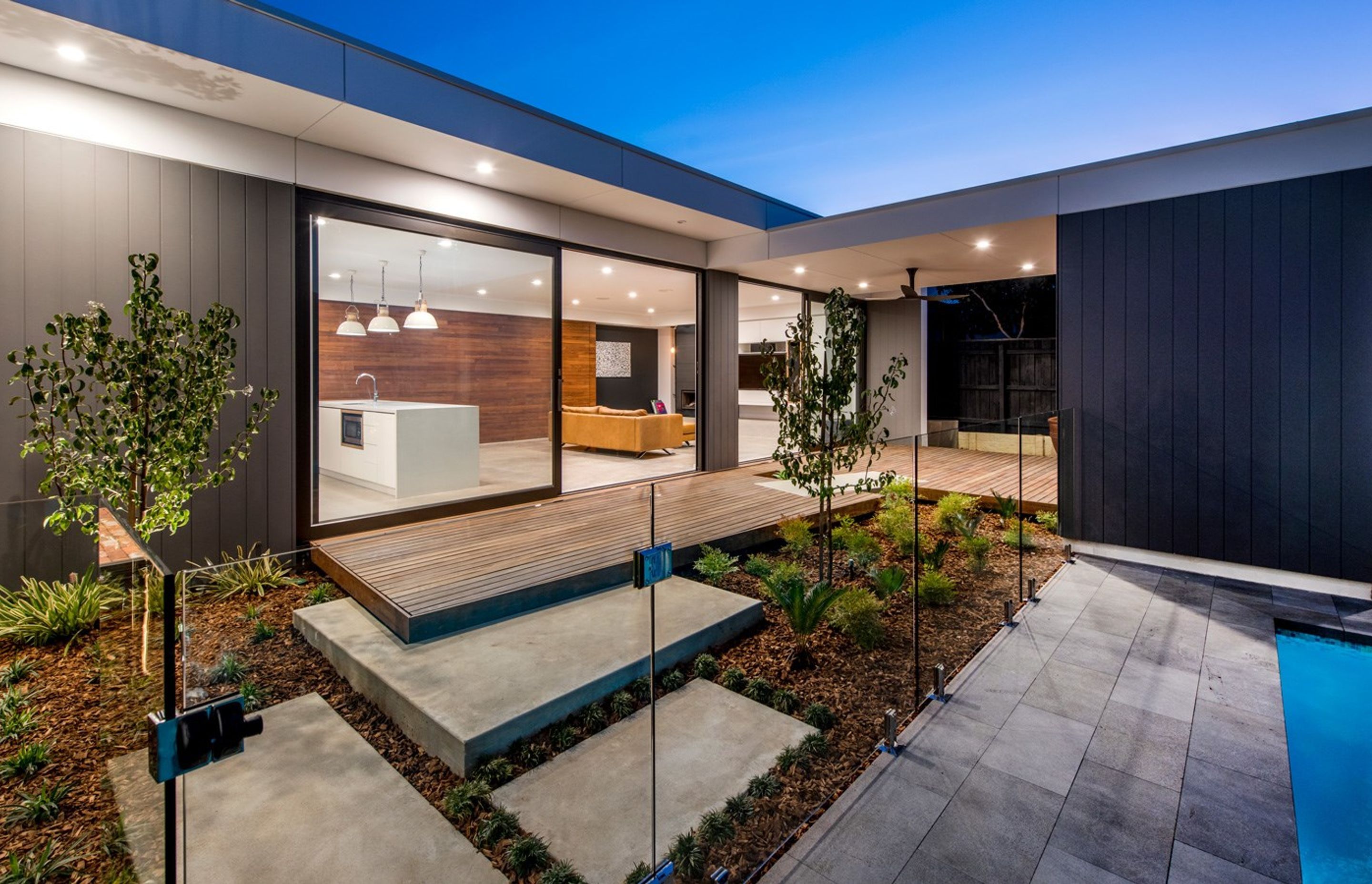 Kitchener Road, Melville