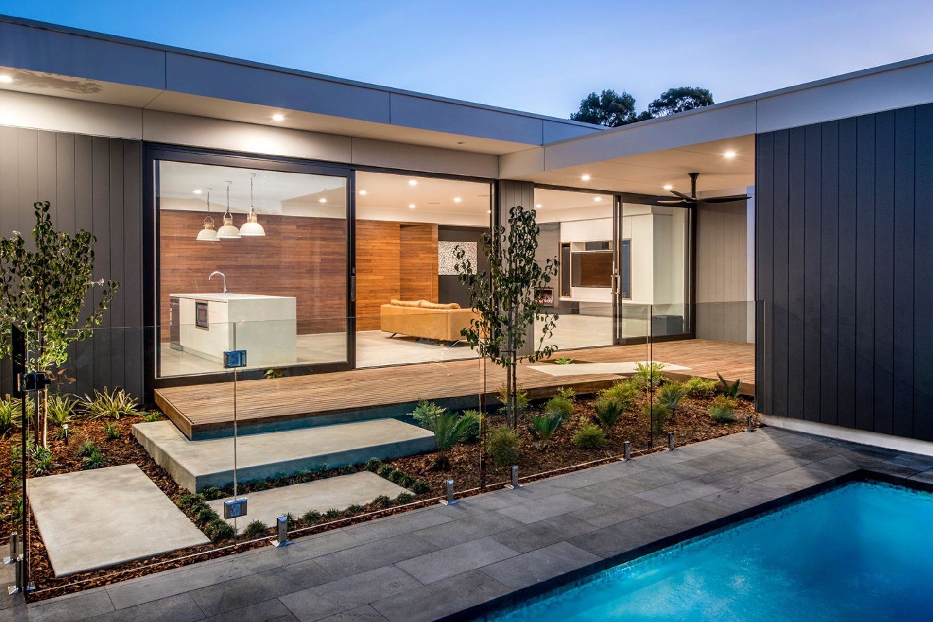 Kitchener Road, Melville