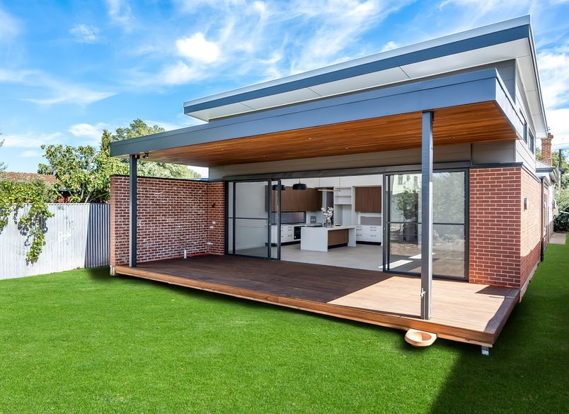 Contemporary Addition in Parkside
