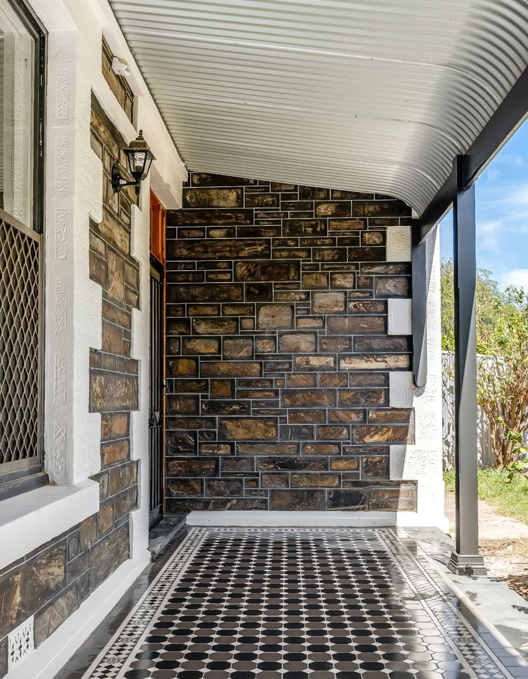 Contemporary Addition in Parkside