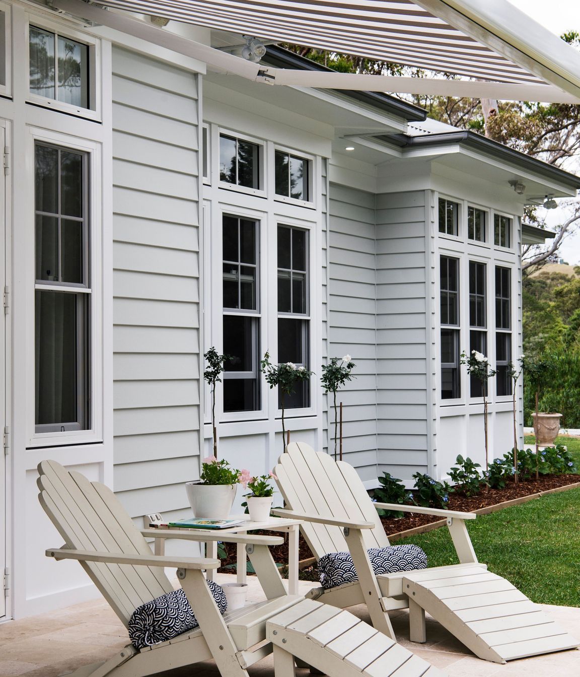 Hamptons Dream - Mt Kembla