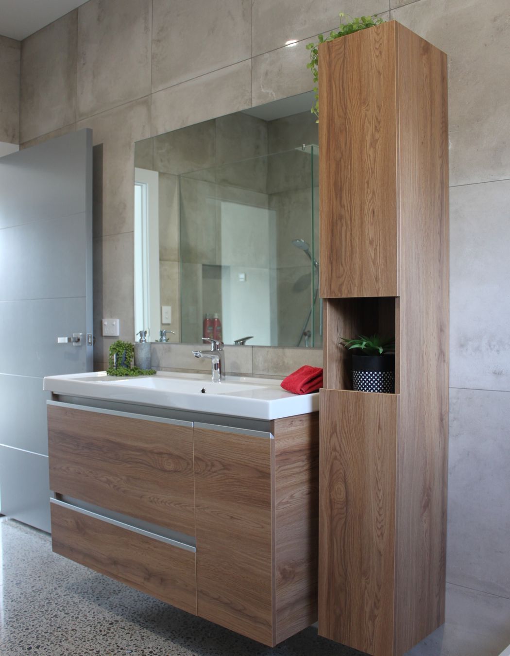 Central Palmerston North Home