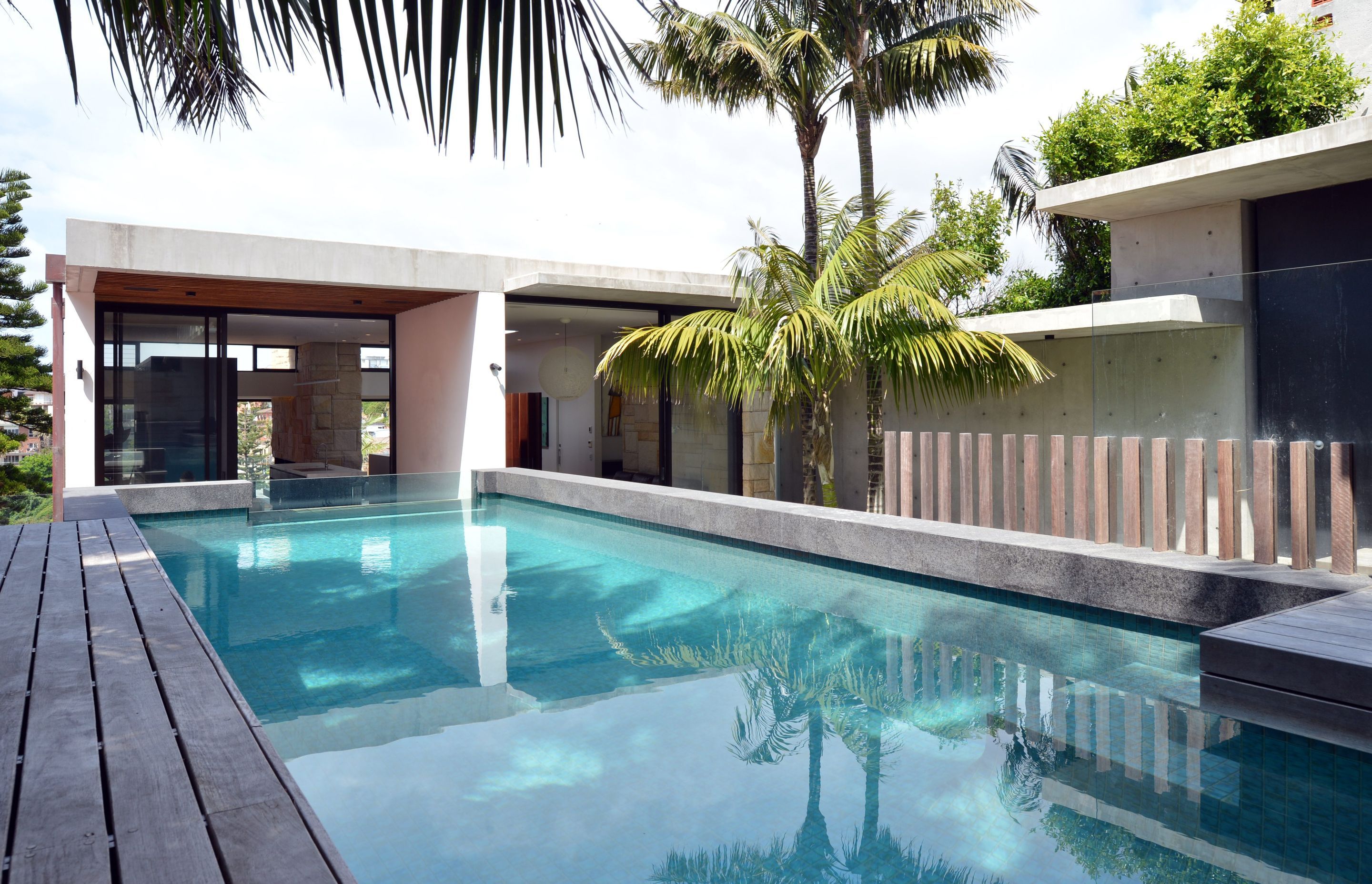 Wonderland Ave, Tamarama