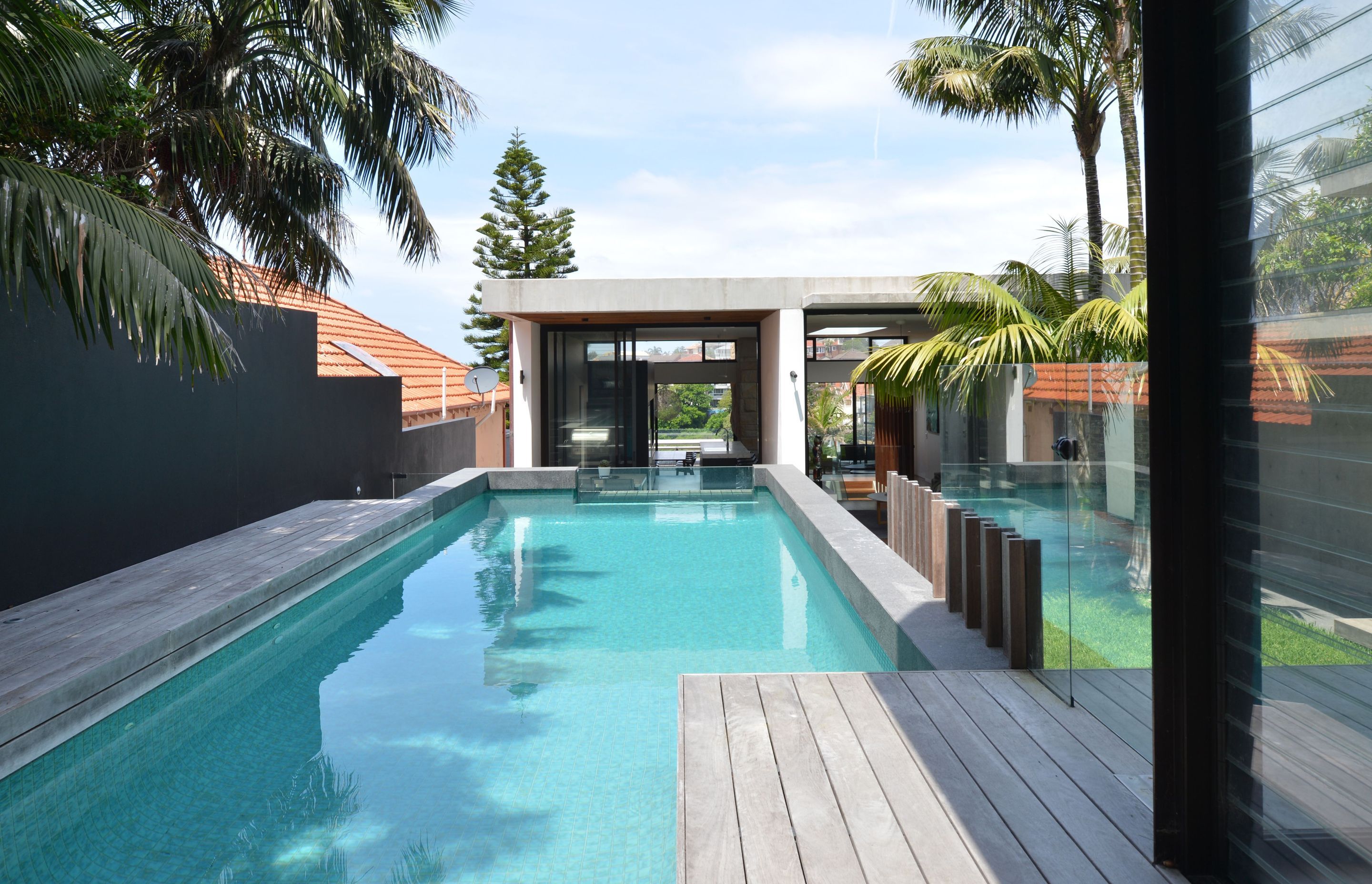 Wonderland Ave, Tamarama