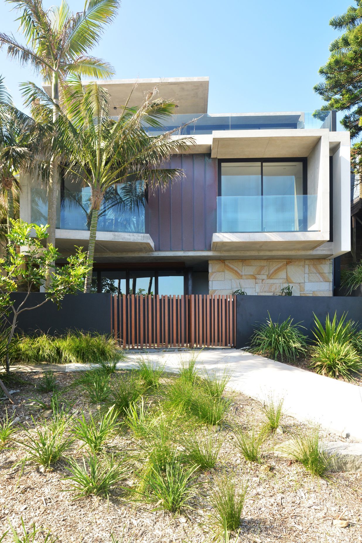 Wonderland Ave, Tamarama