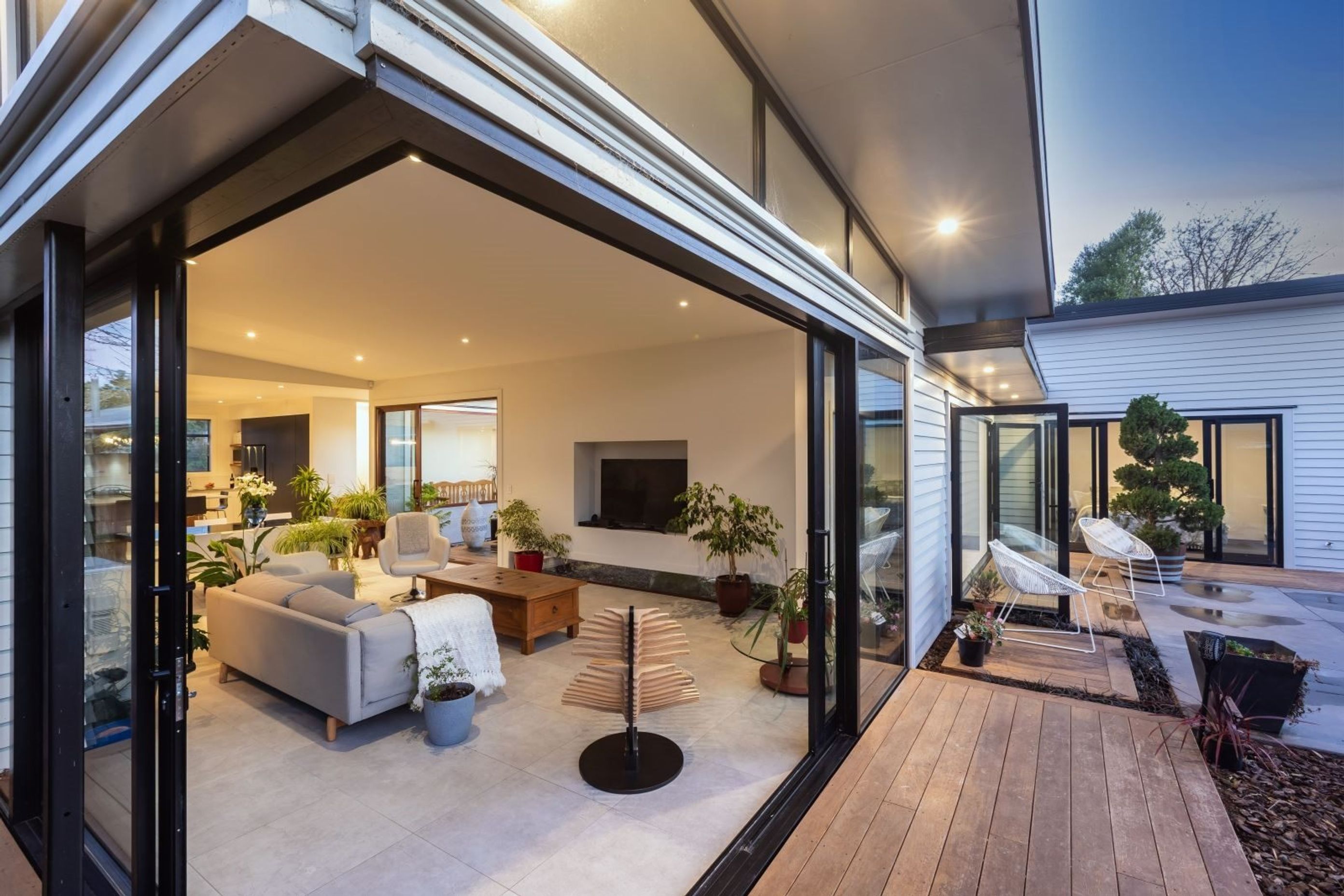 Low-set Luxury