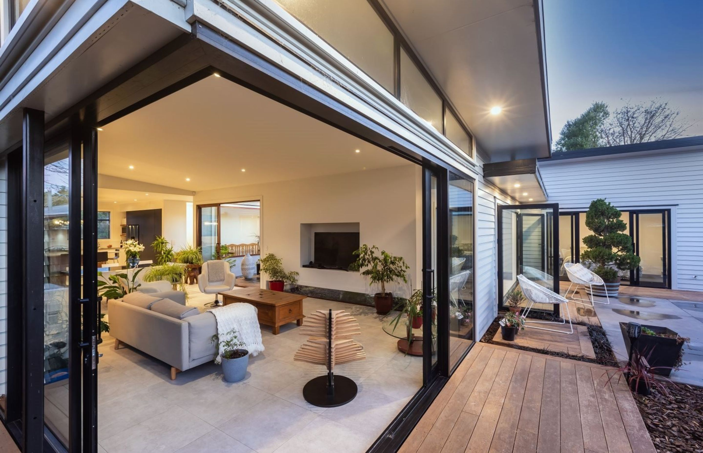Low-set Luxury