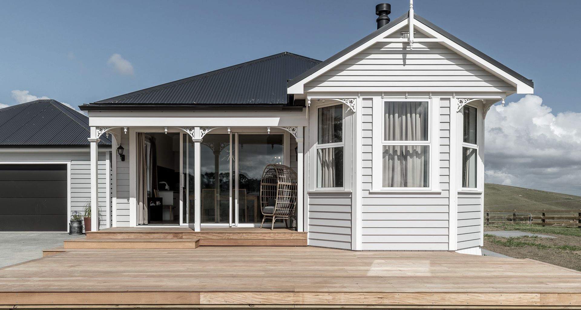 A New Villa in Brookby banner