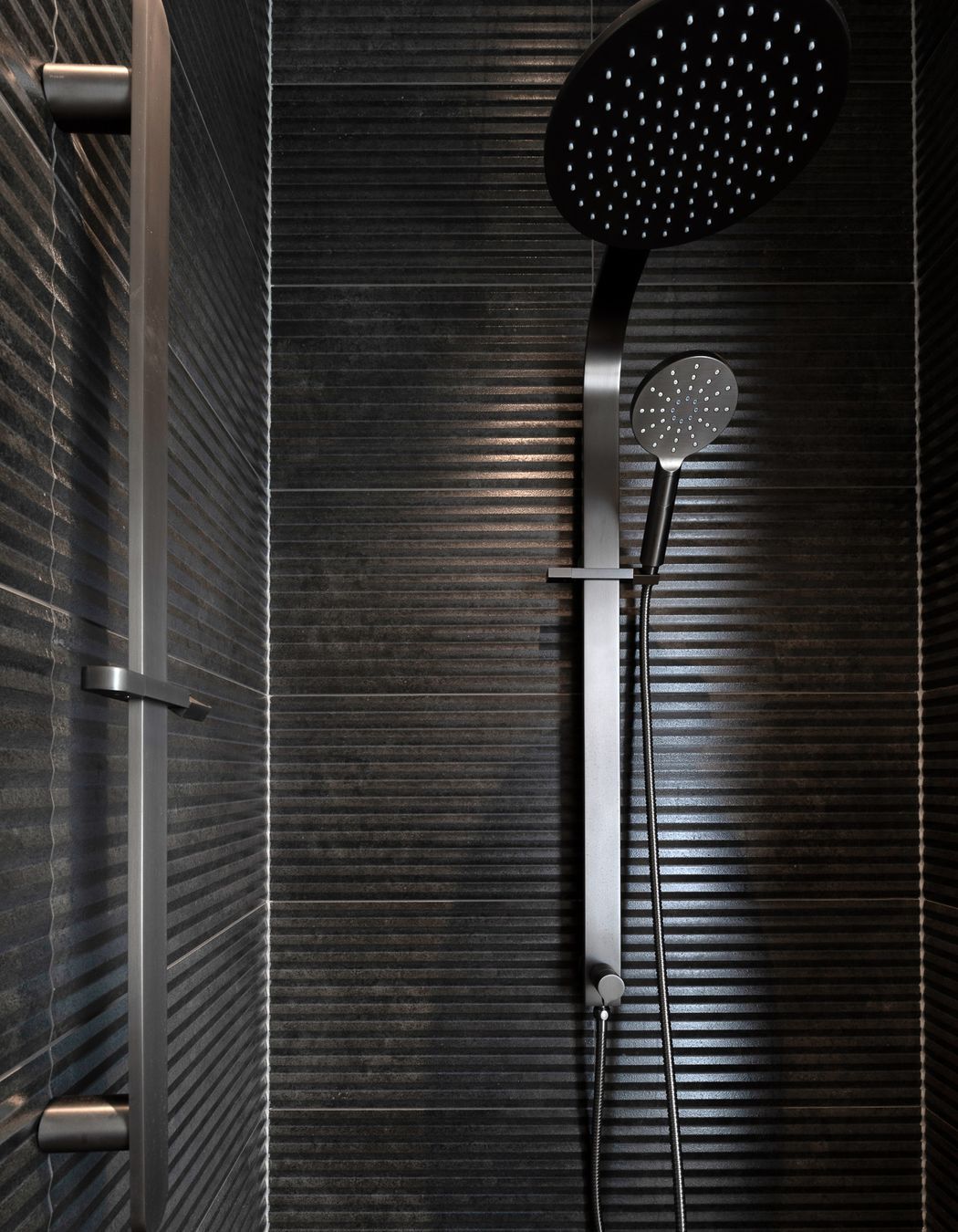 Vulcanika Raku Kaptur Nero