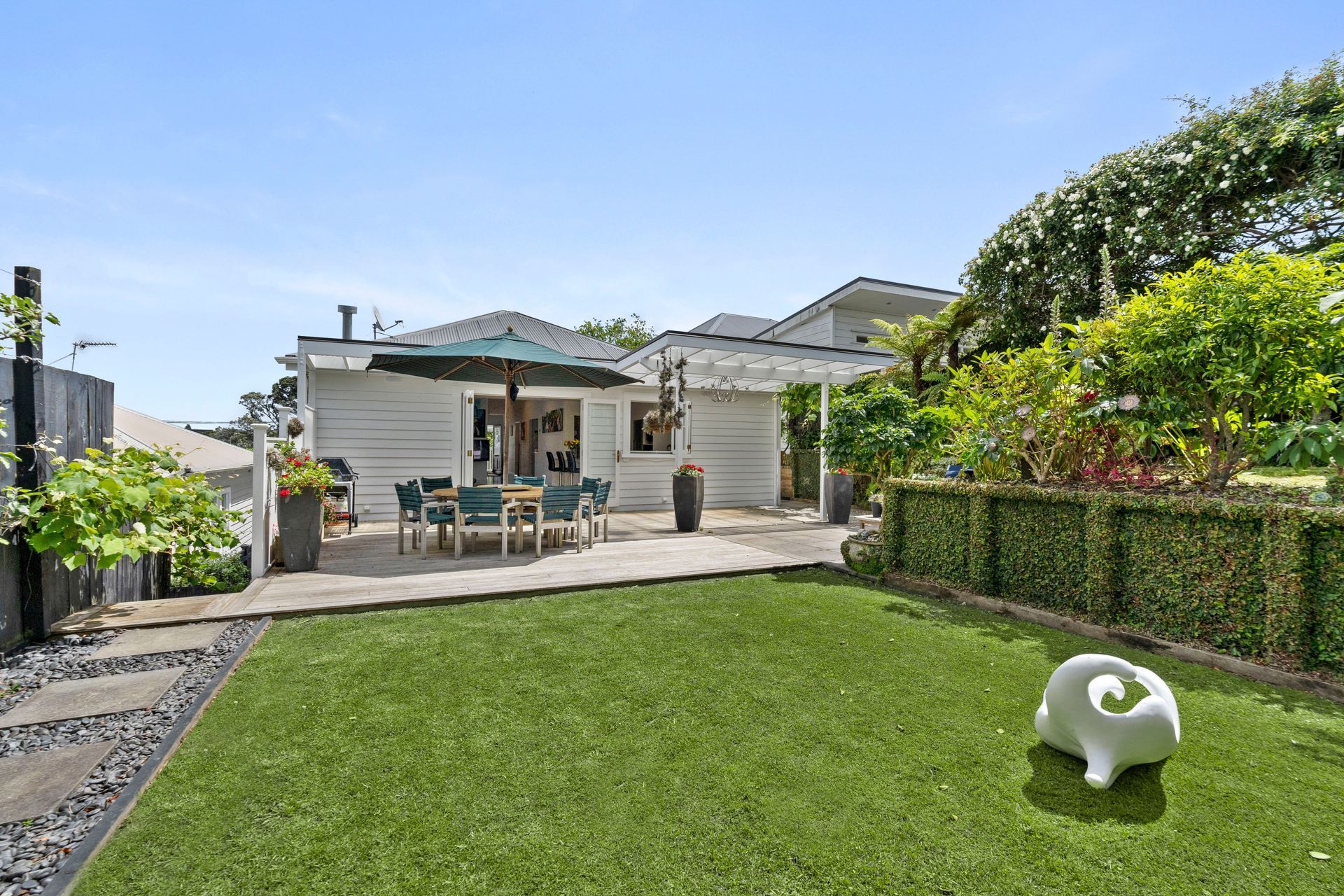 Grey Lynn Villa Character