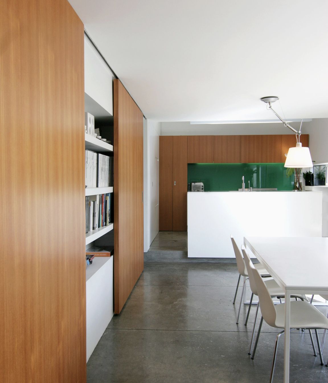 house w on a