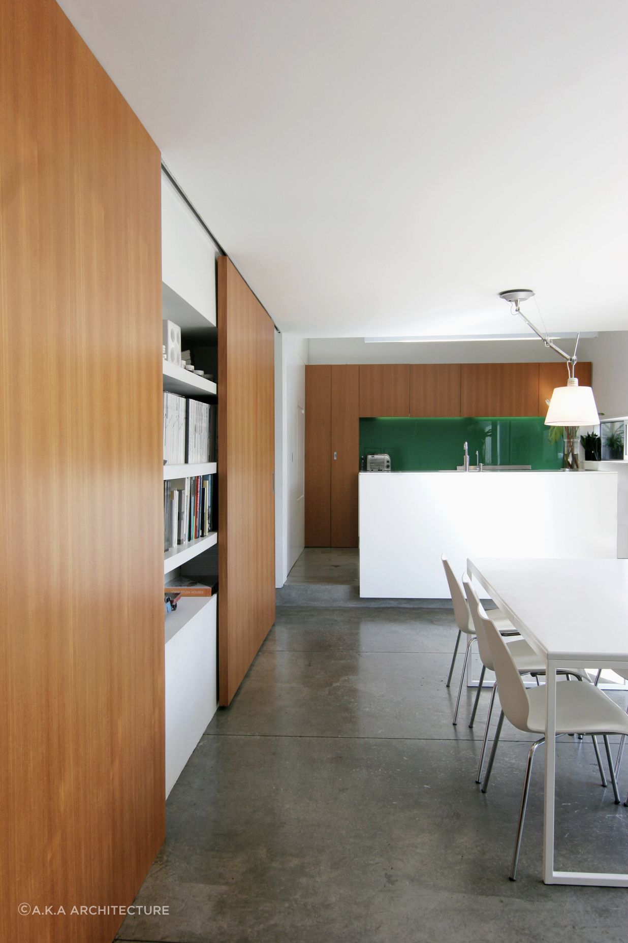 house w on a
