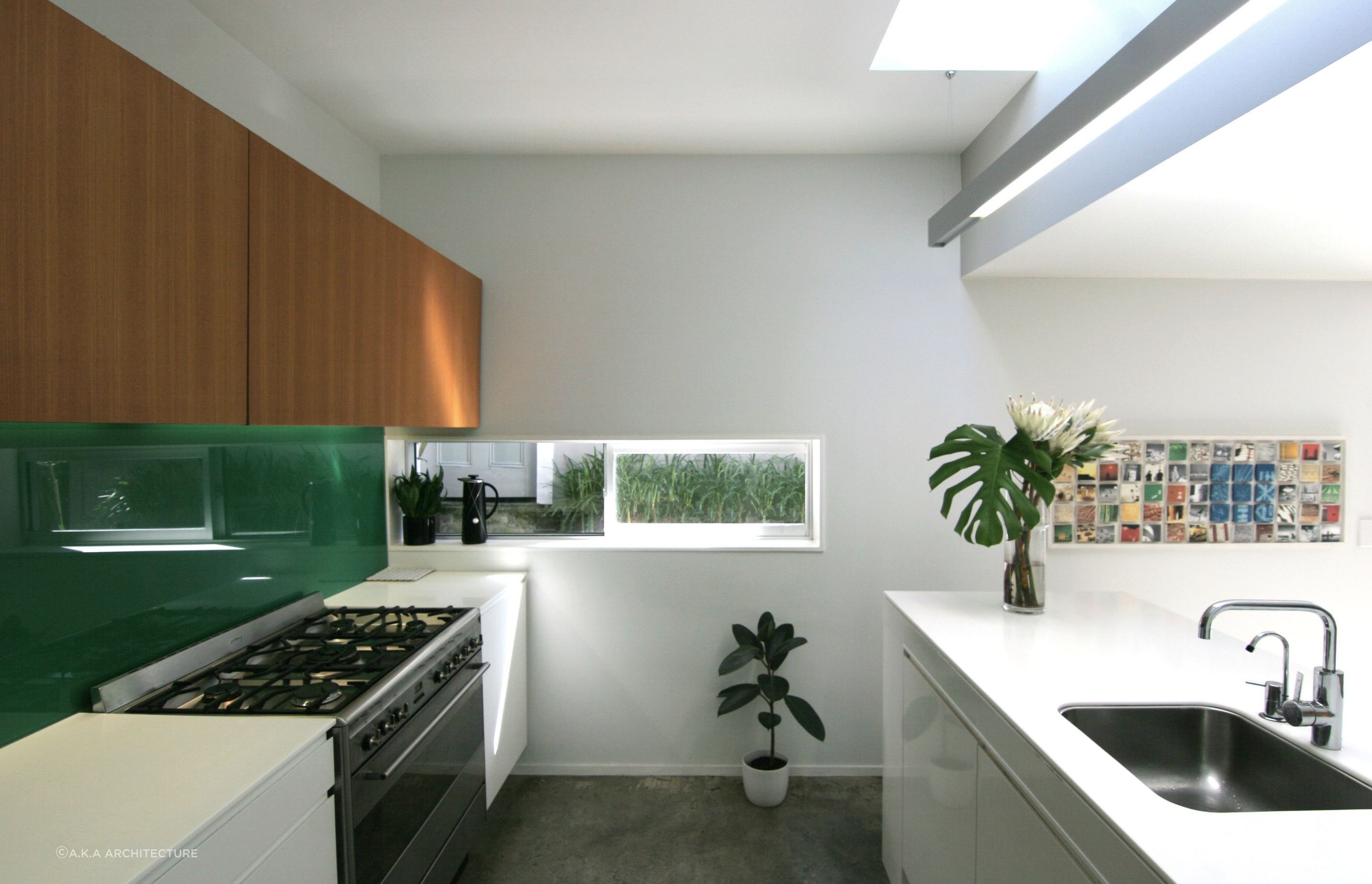house w on a