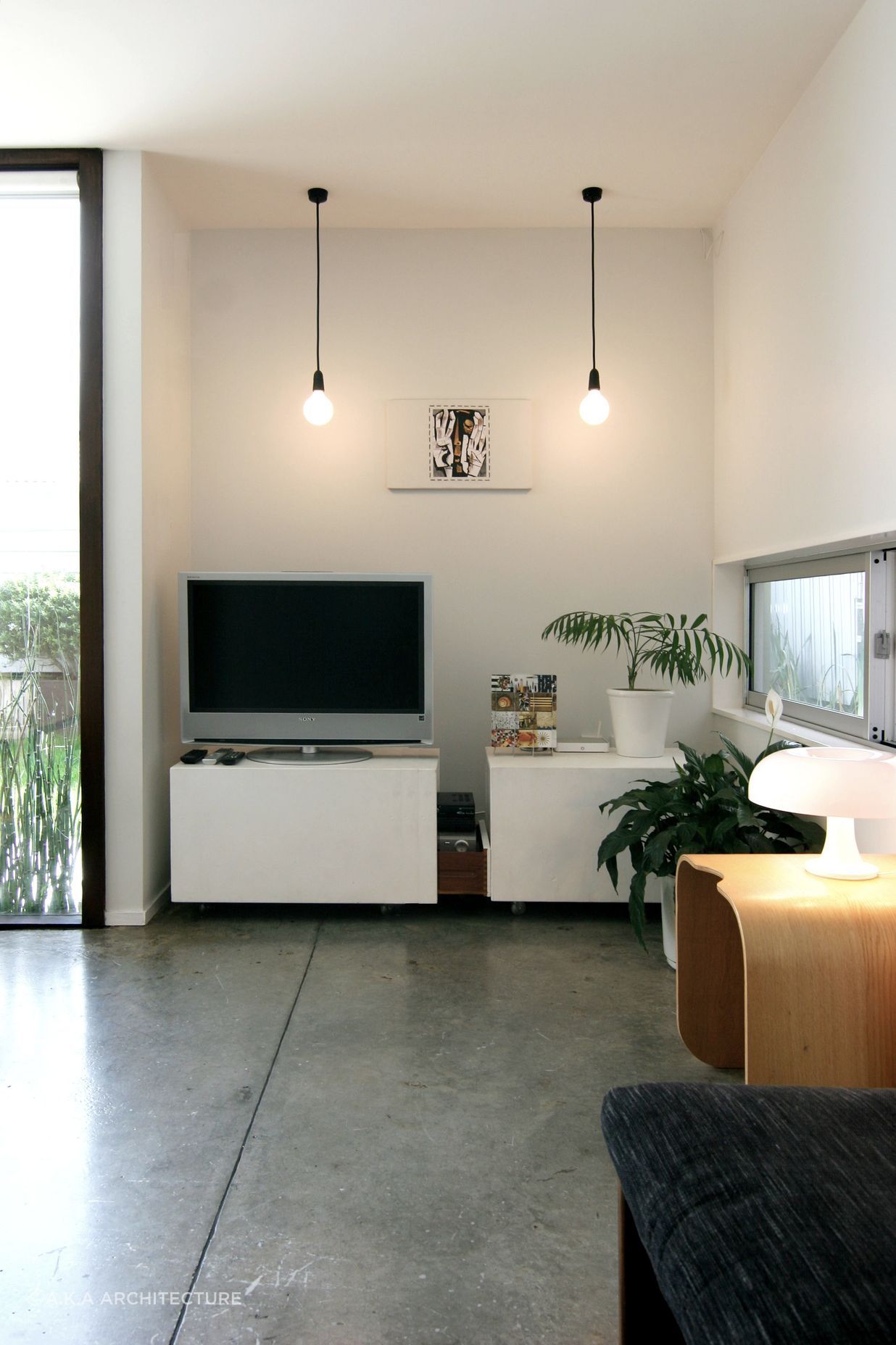house w on a