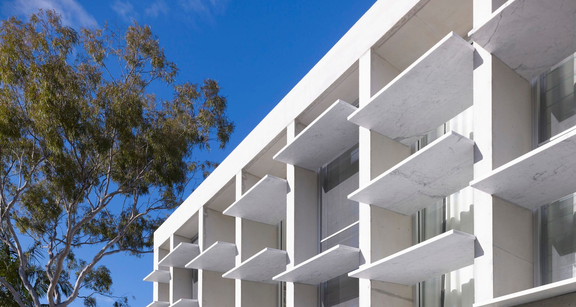 Brise Soleil banner