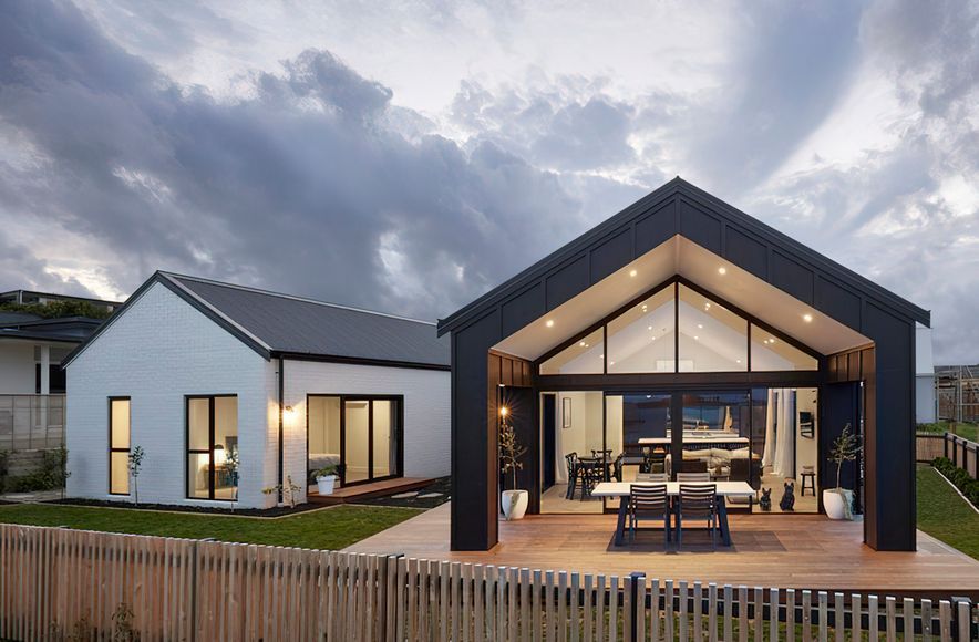 The 15° House