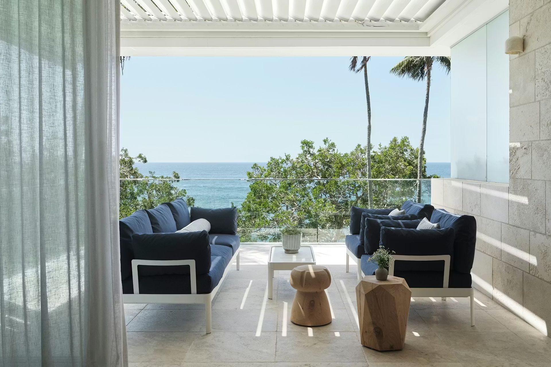 manly-perks-home-26-ap-compressed-v3.jpg