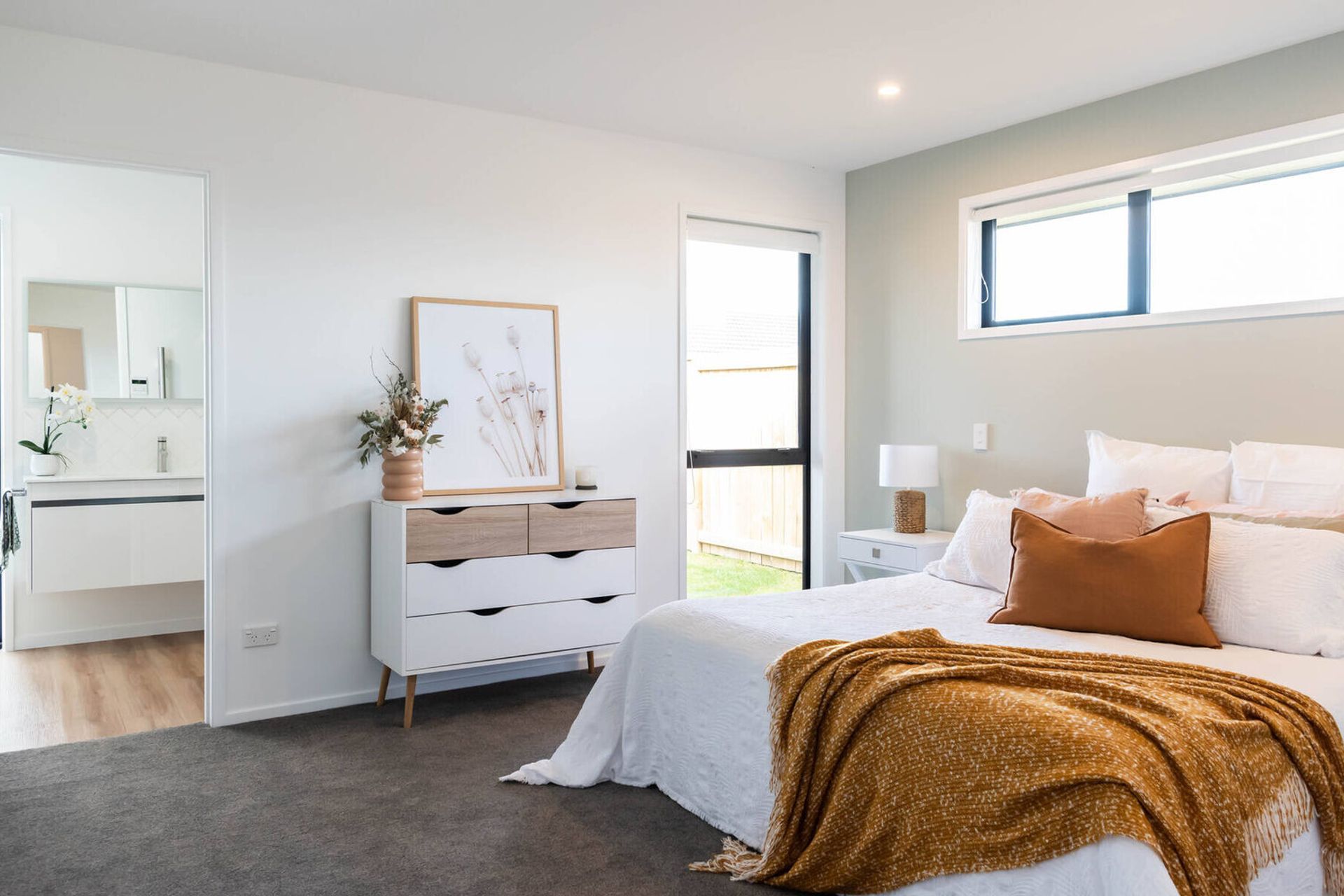 Master Bedroom/Ensuite