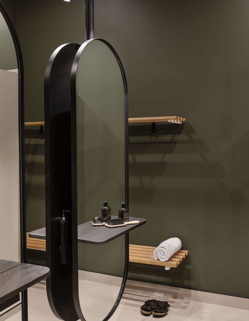 Photo Credit - Samuel Hartnett