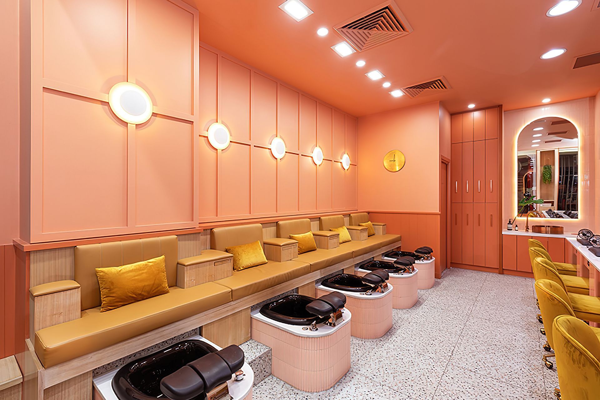 AWESOME NAILS &amp; SPA MELBOURNE