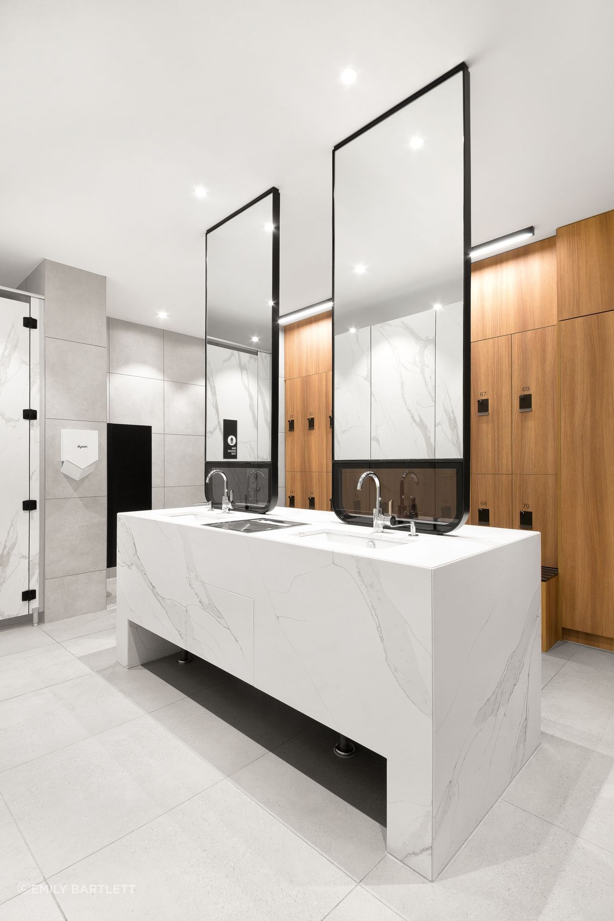525 Flinders St