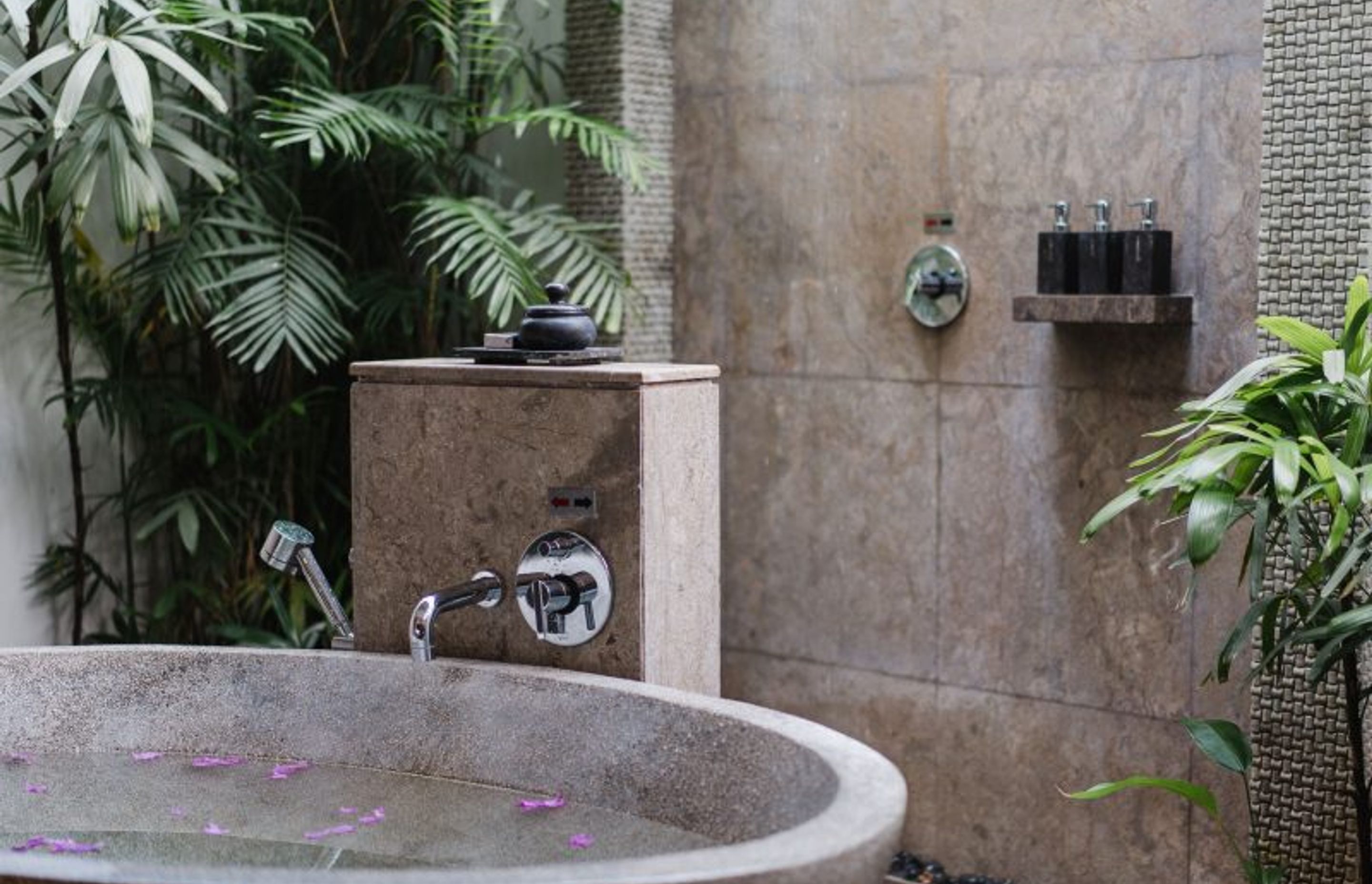 Batu Karang Resort &amp; Day Spa