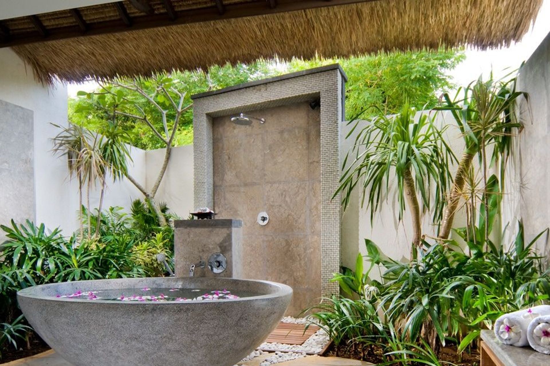 Batu Karang Resort & Day Spa